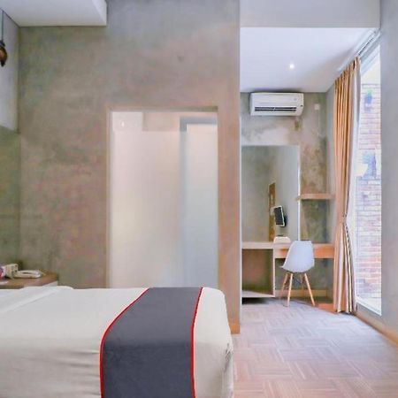 Hotel Collection O 31 The Batik Bed And Coffee Bandung Exteriér fotografie
